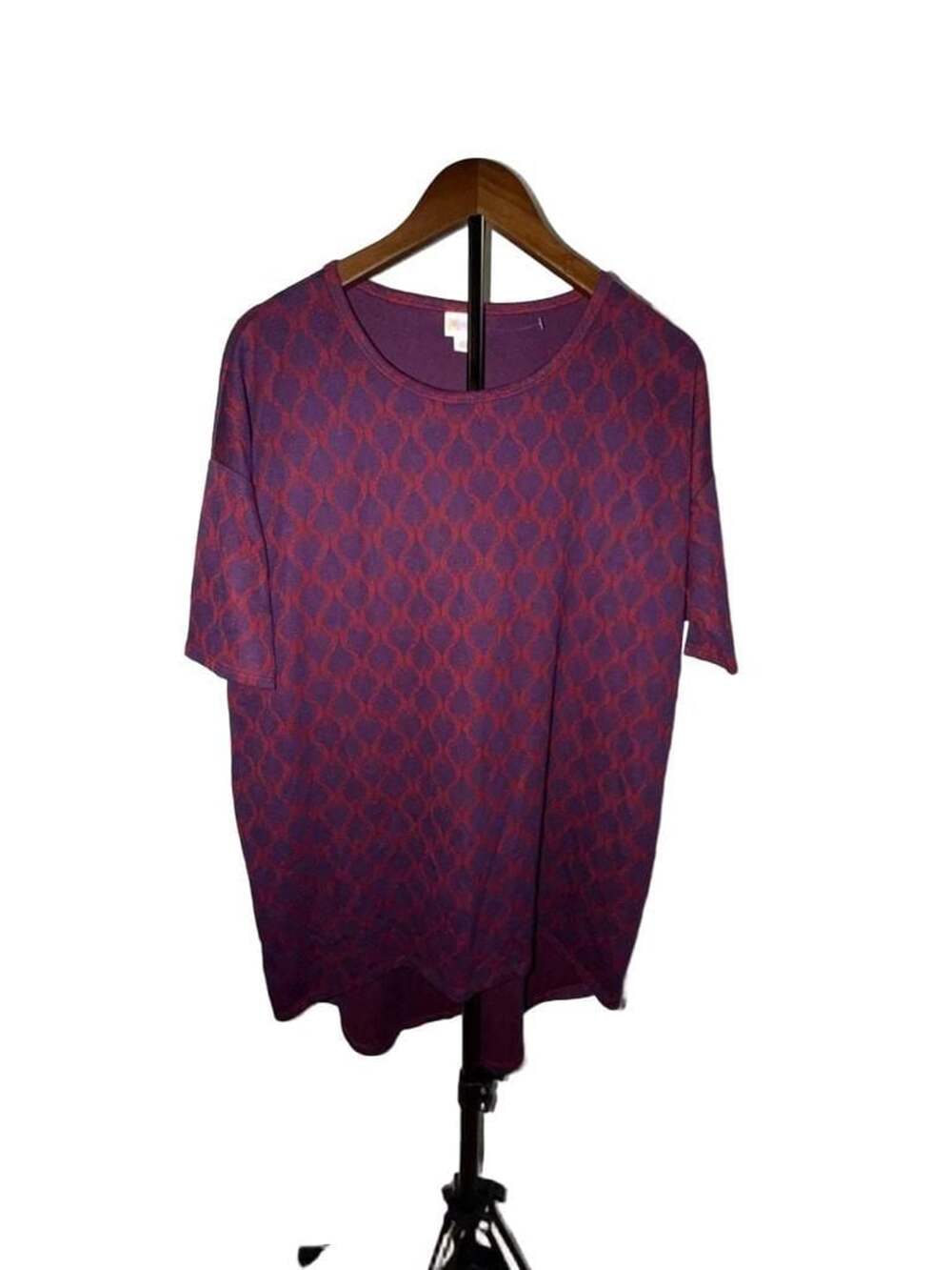 LuLaRoe Irma Tunic Shirt Top Dress Red and Purple Feather Jacquard Print Size XS